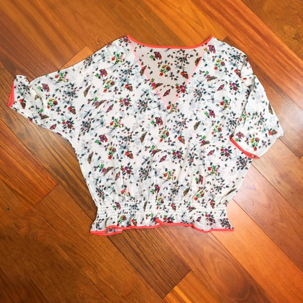 Ted Baker chiffon Blouse Sz. 4- (USA 10)